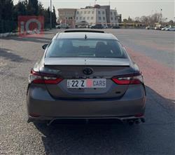 تۆیۆتا کامری